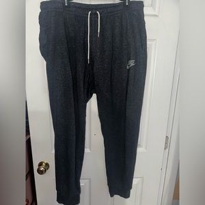 Men’s Nike sweatpants